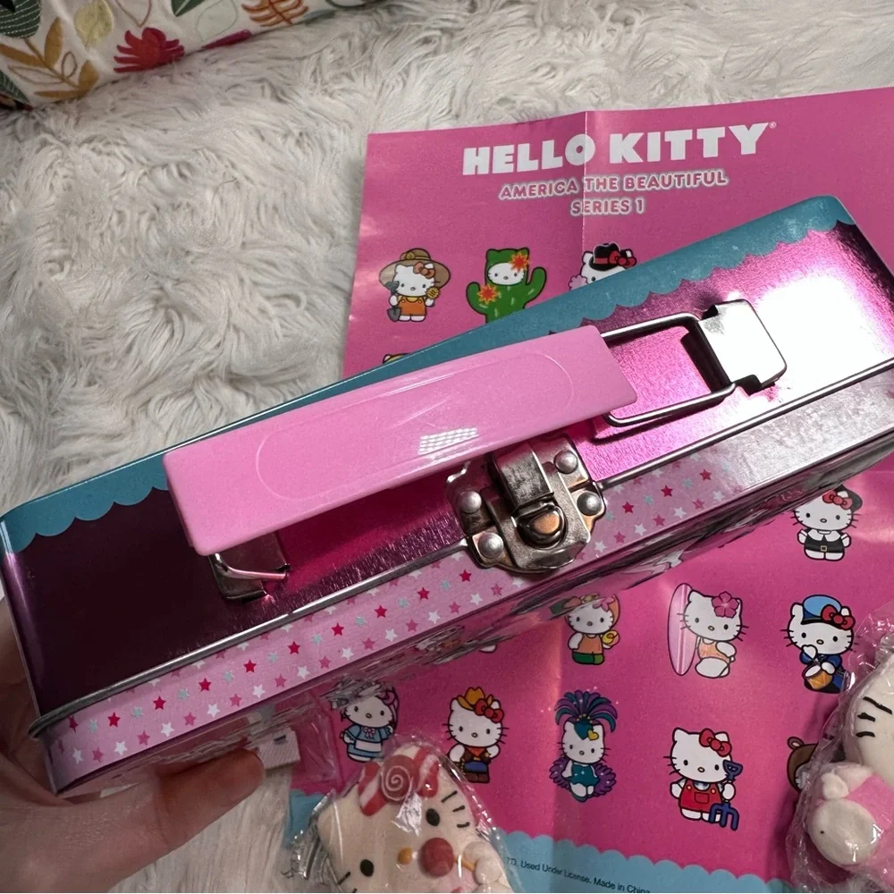Hello Kitty • 2012 America The Beautiful Series 1 Lunch Box Dopamine Decor